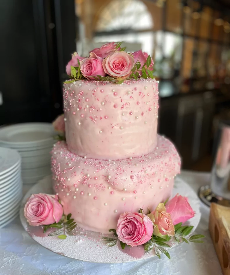 Bunte Süßigkeiten-Bar als kreatives Highlight auf Ihrer Hochzeit auf dem Krewelshof.